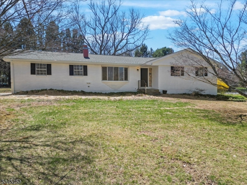 Property Photo: 33 Kim Ln NJ 07840