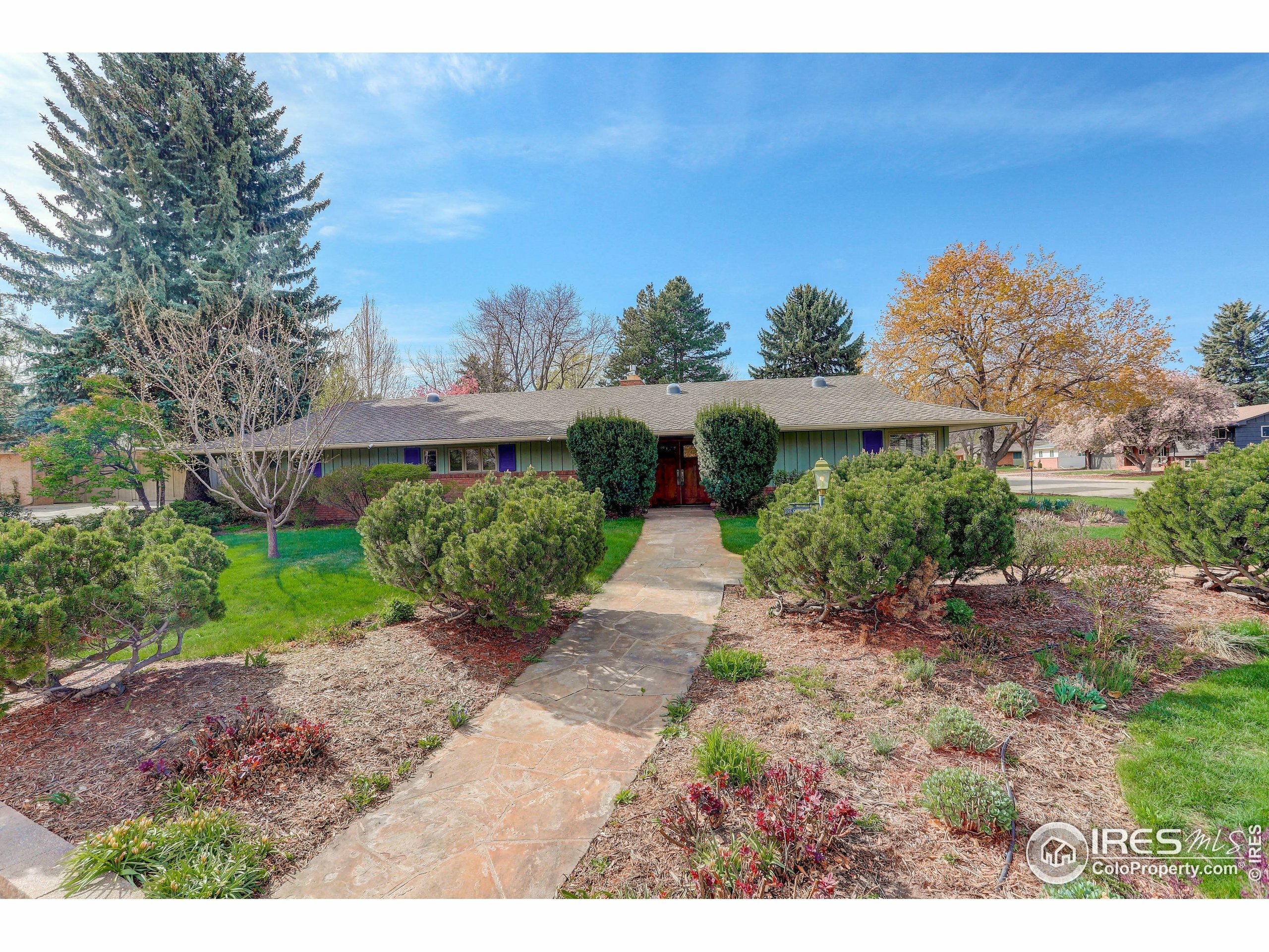 725 Cheyenne Dr  Fort Collins CO 80525 photo