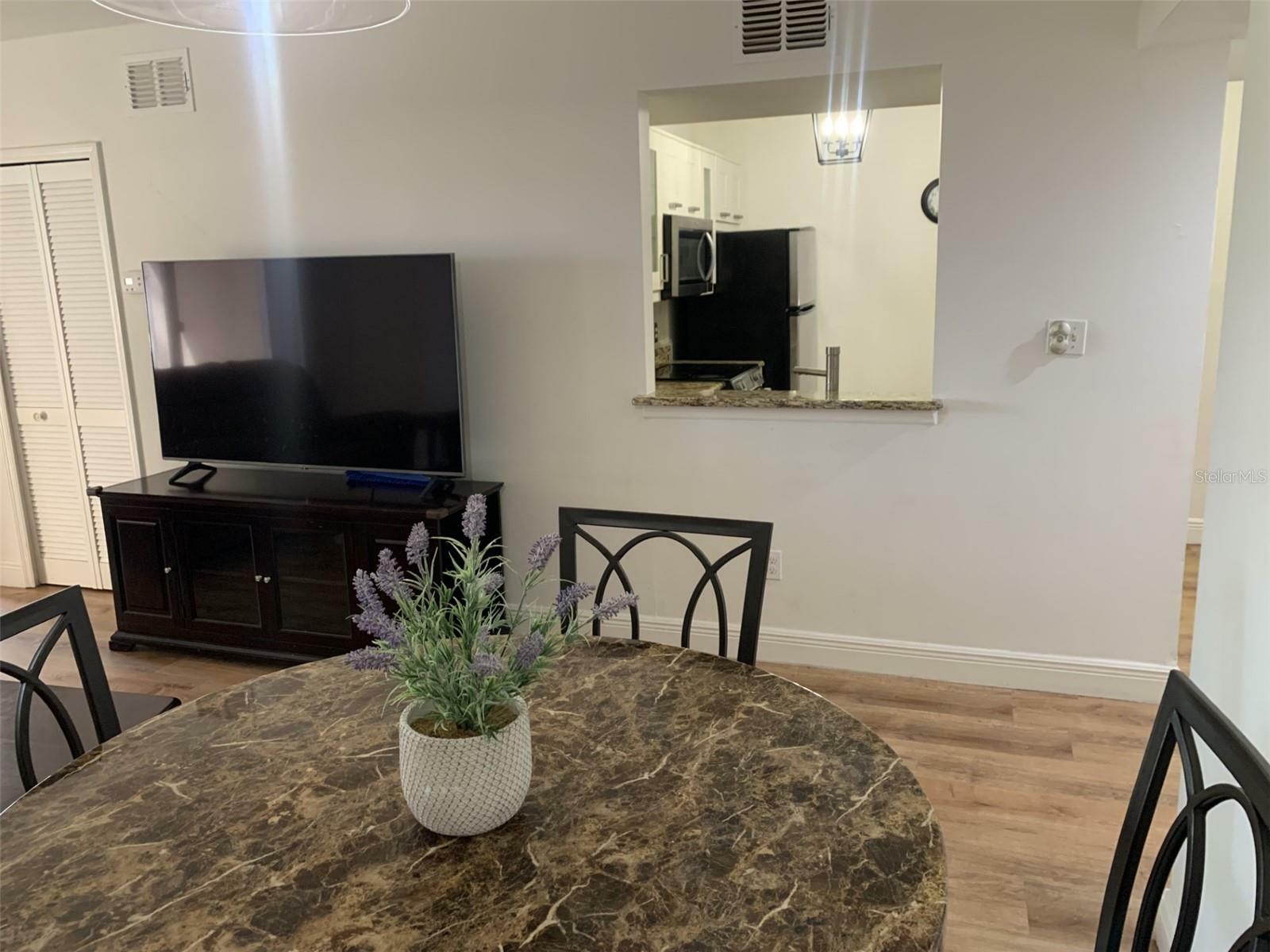Property Photo: 13226 Galicia Street 103 FL 32824