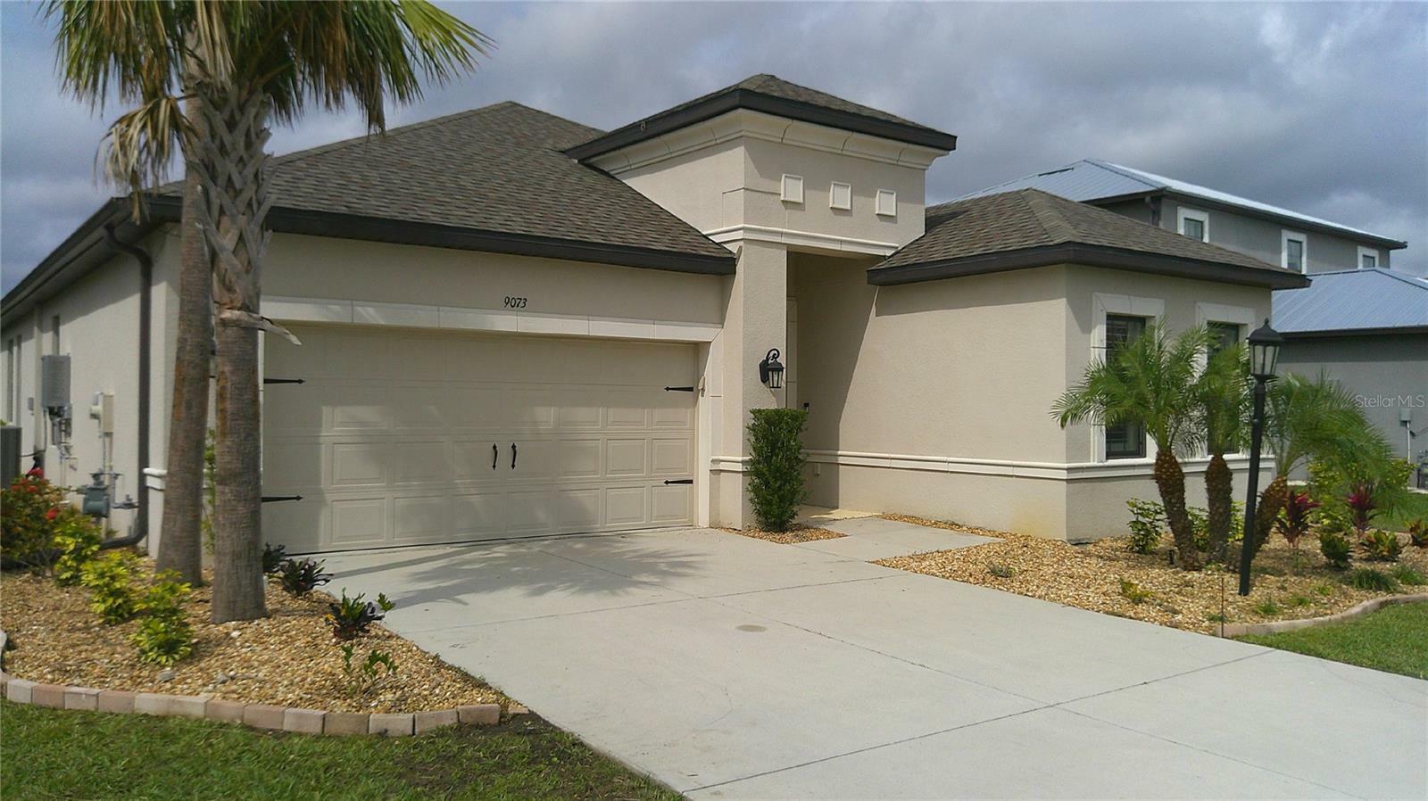 Property Photo: 9073 Luna Lane FL 34241