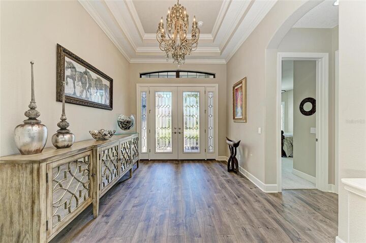 Property Photo: 4908 Tivoli Run FL 34211