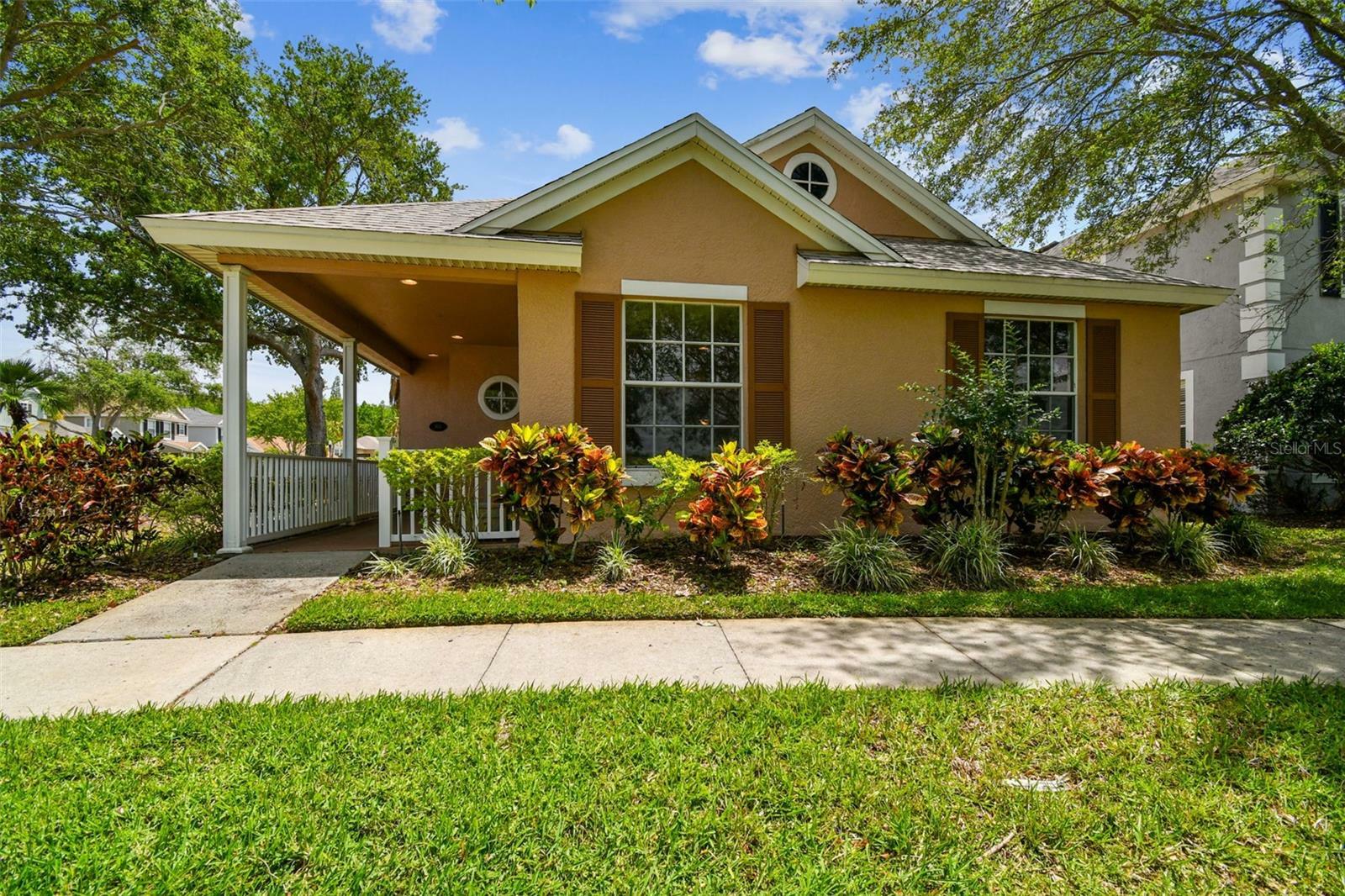 Property Photo: 9101 Crystal Commons Way FL 33626