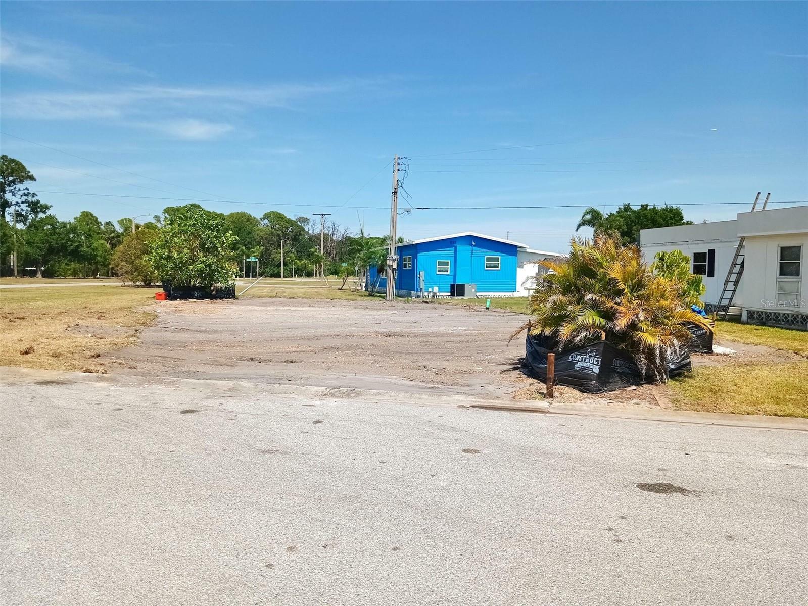 Property Photo: 5316 Pebble Beach Avenue FL 34234
