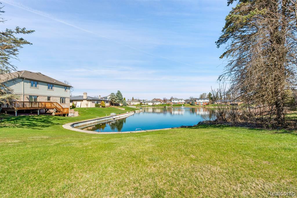 Property Photo: 54011 Mound Road MI 48316 1732