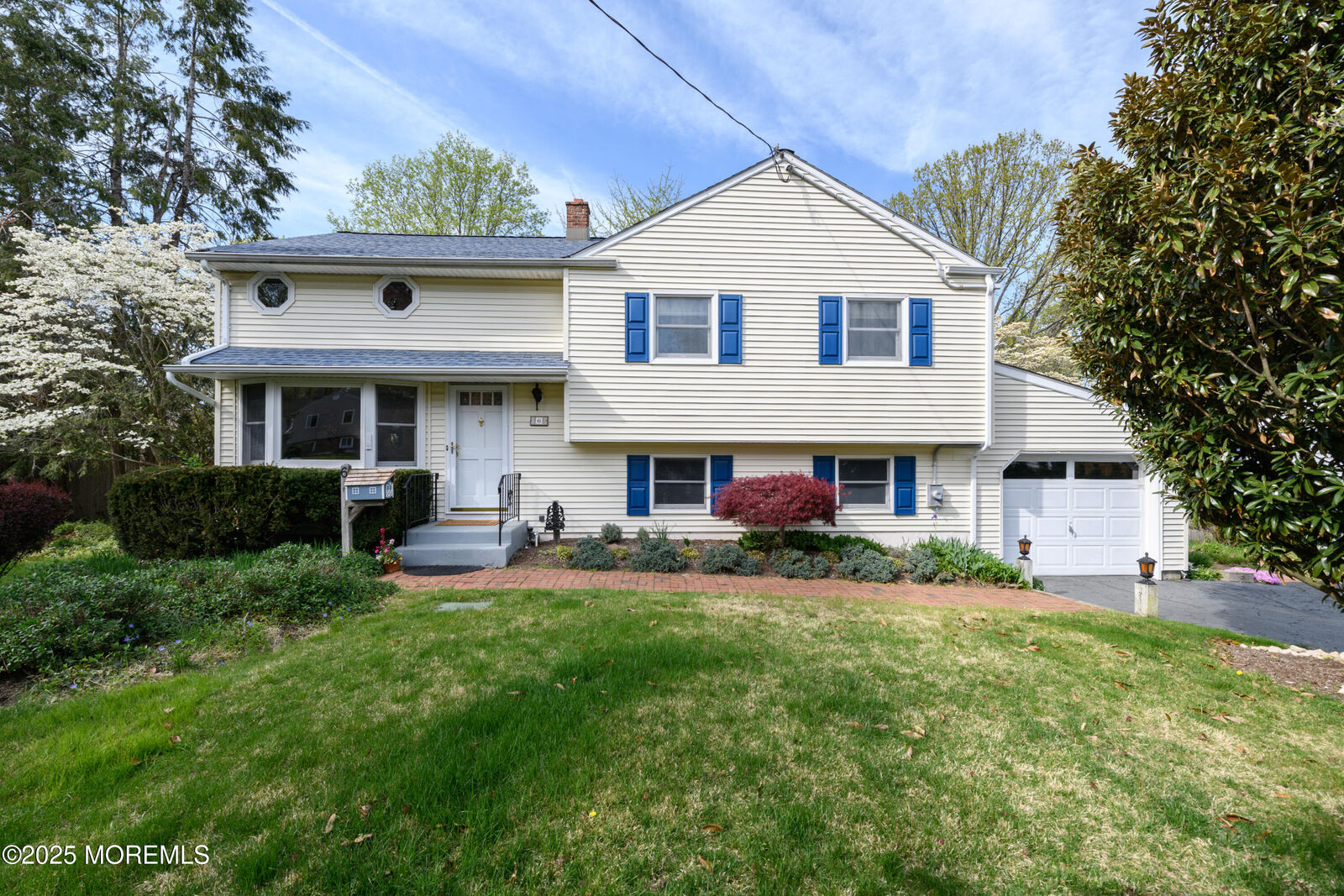 Property Photo: 6 Chanceville Place NJ 07748