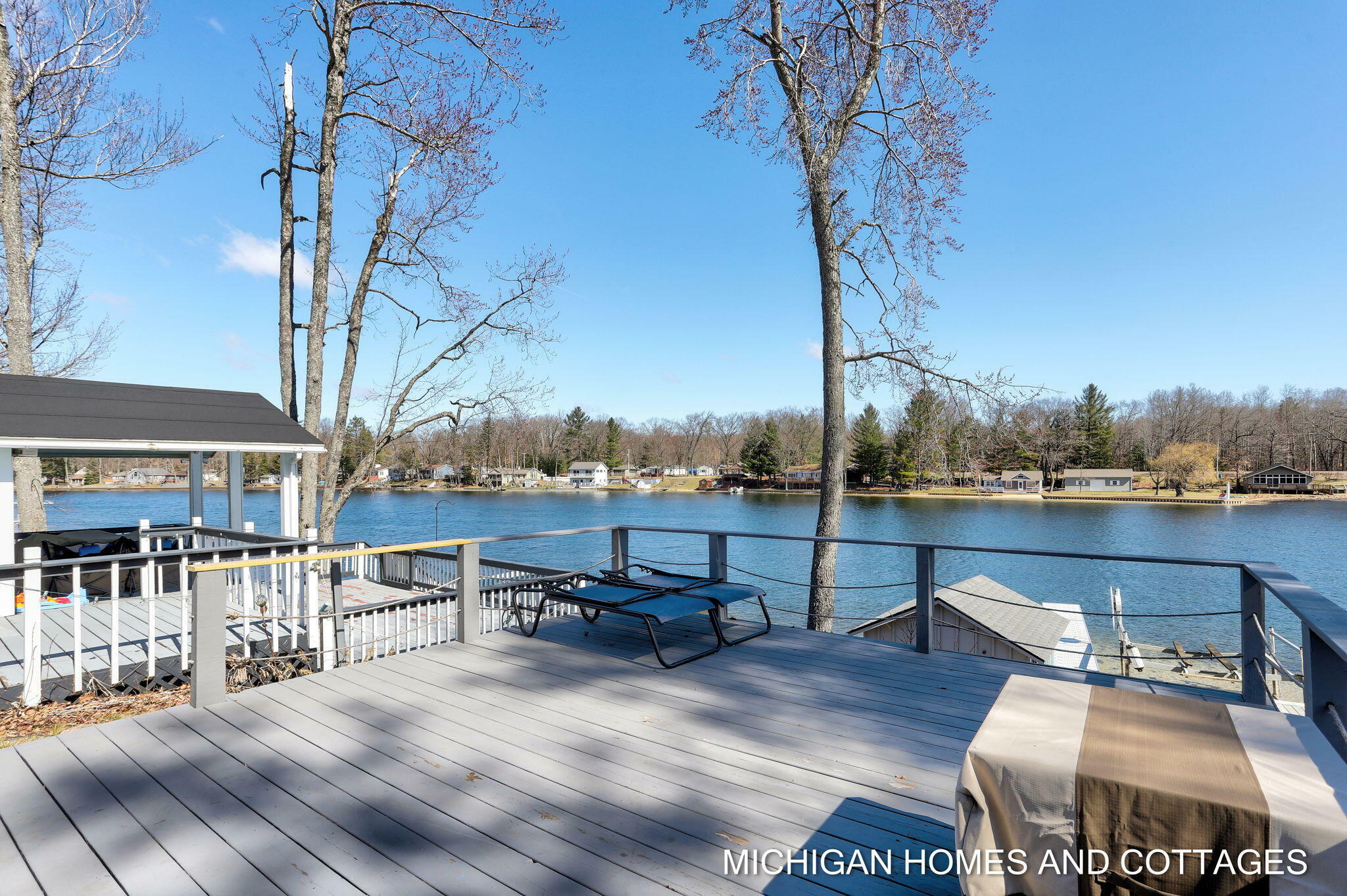 Property Photo: 1717 Arbor Road MI 48632