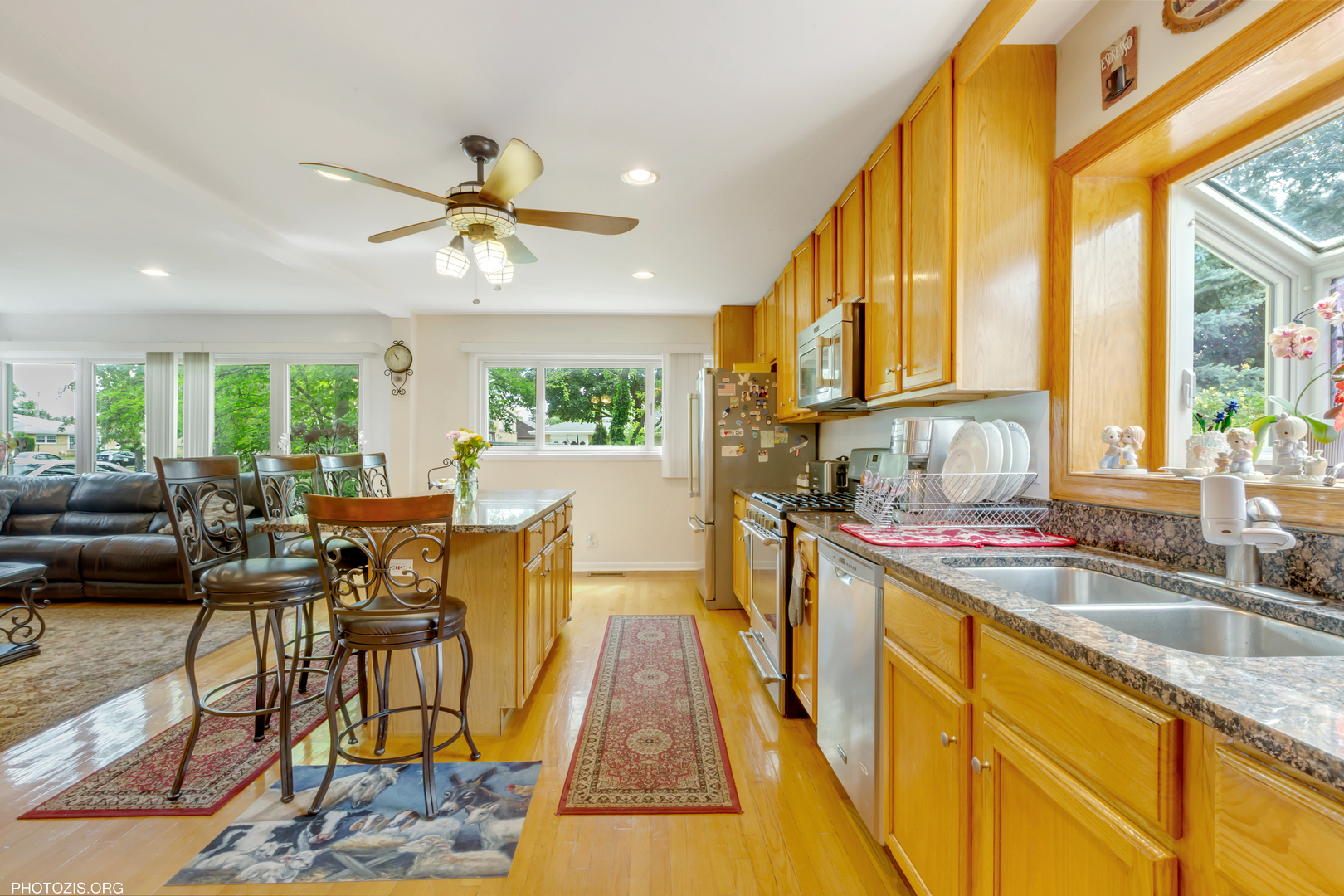Property Photo: 8936 N Elmore Street IL 60714