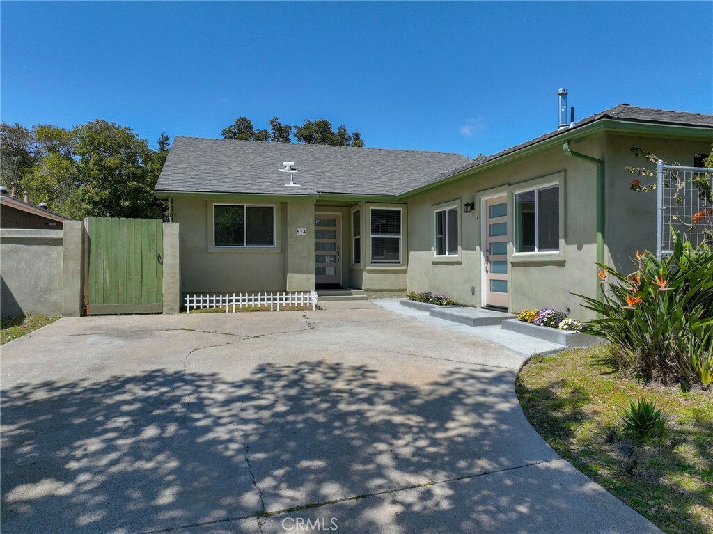 Property Photo: 874 Bougainvillea Street CA 93401