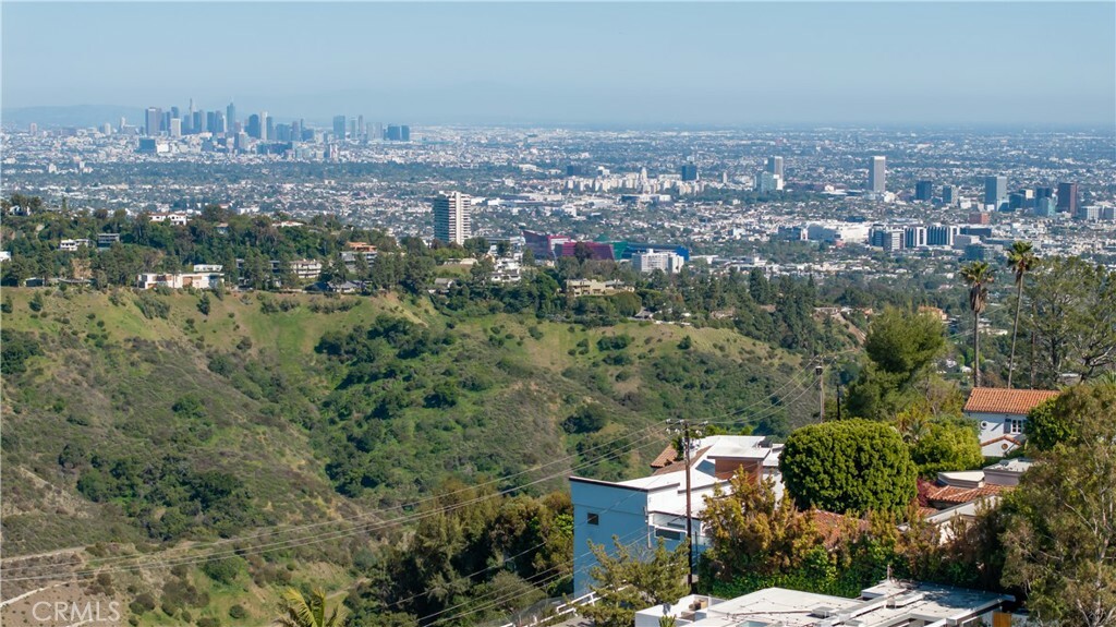 Property Photo: 1680 Summitridge Drive CA 90210