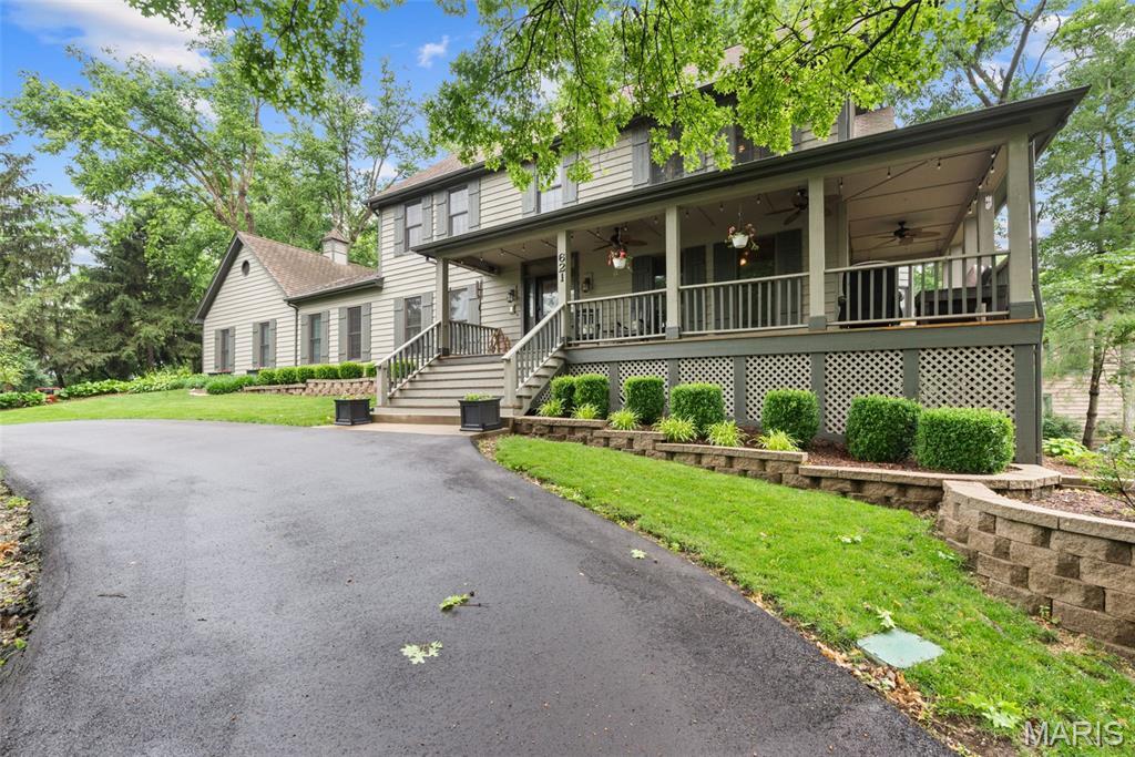 Property Photo: 621 Old Riverwoods Lane MO 63017