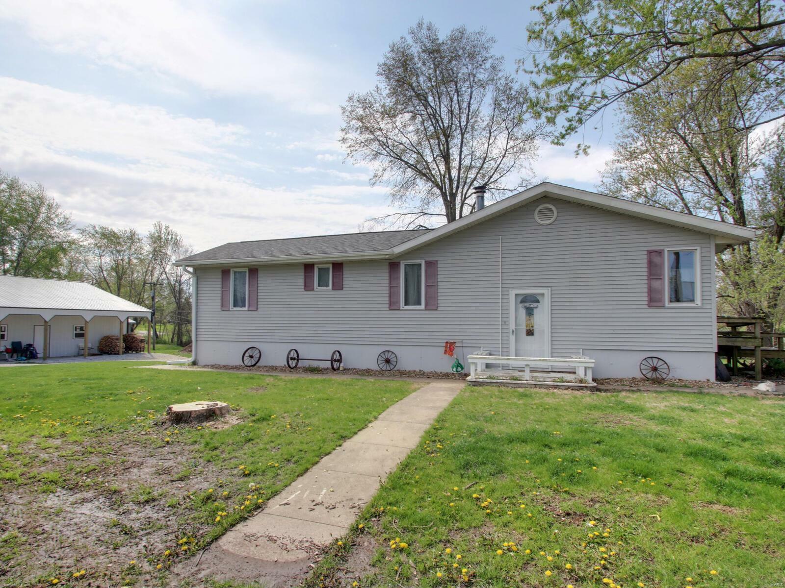 Property Photo: 322 Westbrook Drive MO 63445