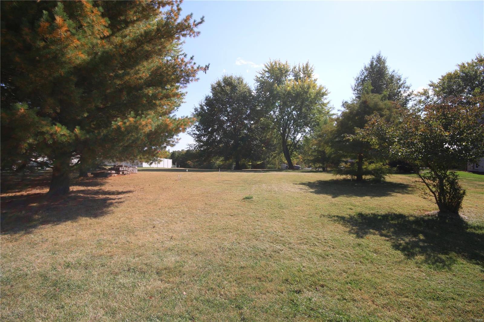 Property Photo: 828 Nancy Lane MO 63304
