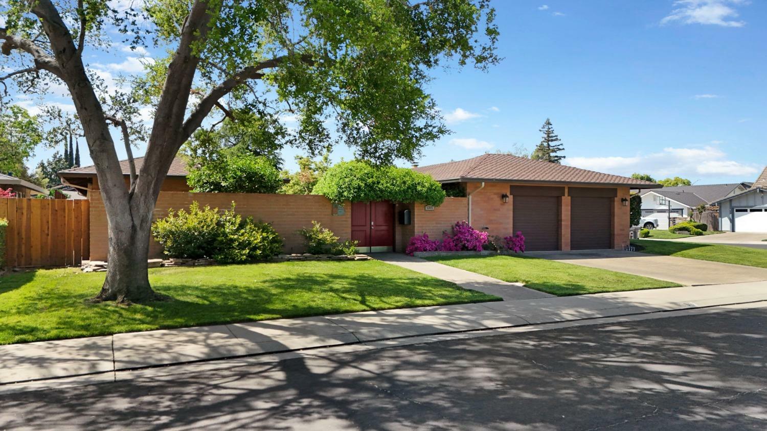 Property Photo: 6305 Chesapeake Circle CA 95219