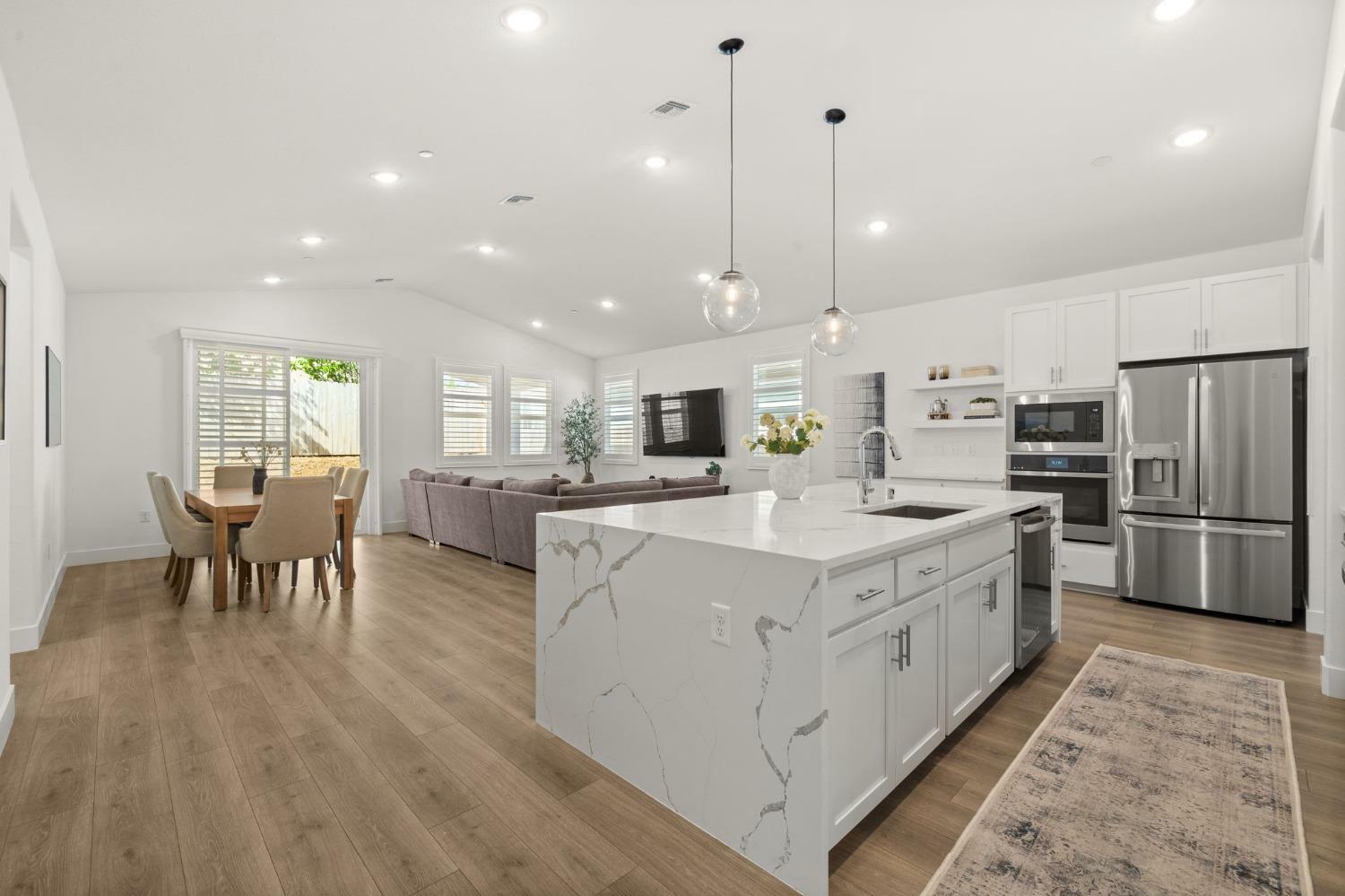 Property Photo: 12285 Coal Creek Way CA 95742