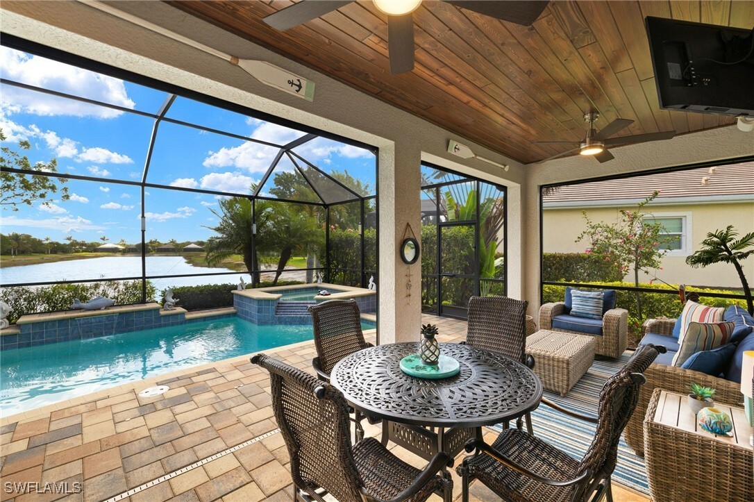 Property Photo: 14616 Topsail Drive FL 34114