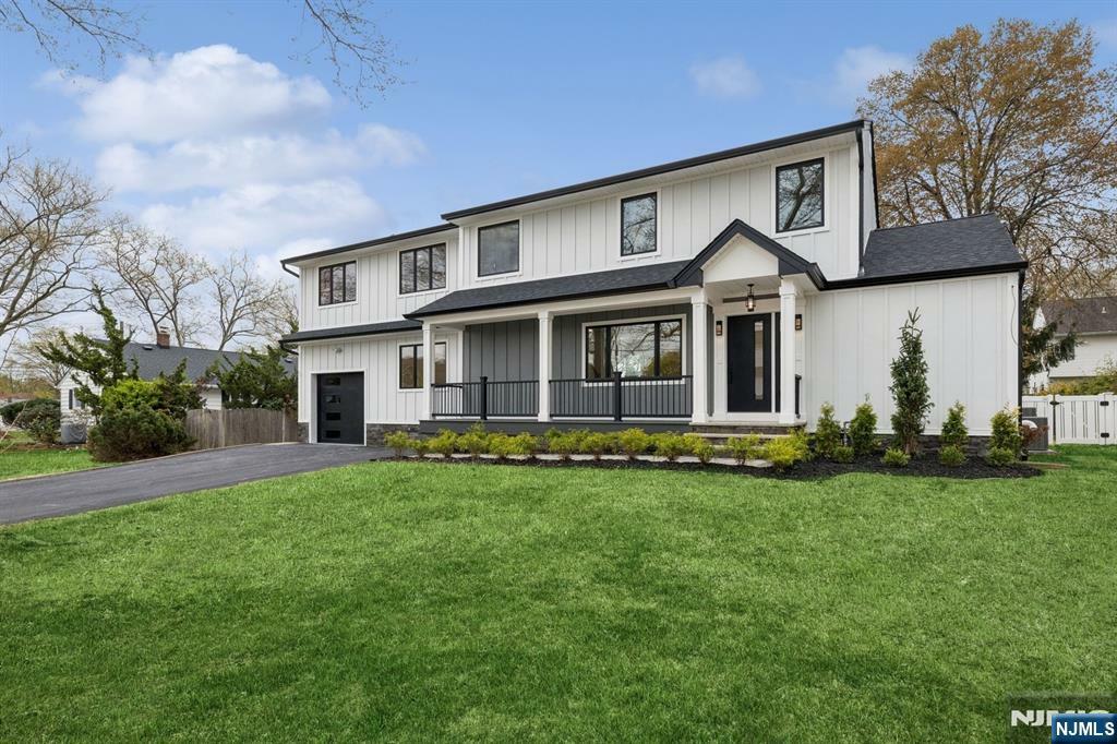 166 Cleenput Terrace  Paramus NJ 07652 photo