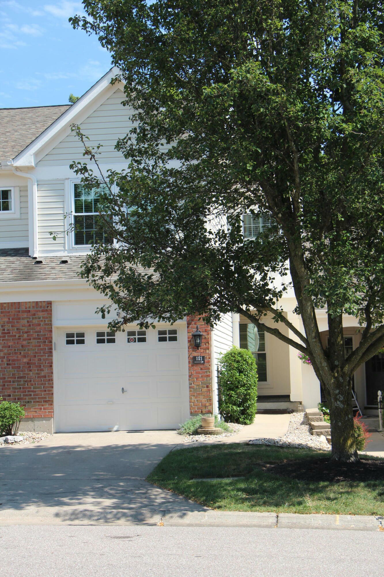 Property Photo: 121 Wellington Drive KY 41042