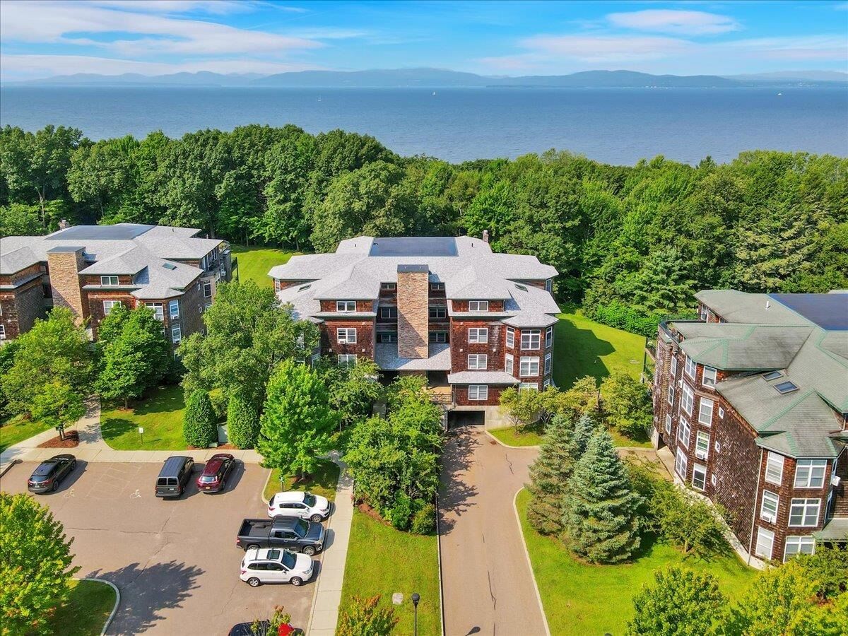 Property Photo: 39 Claire Pointe Road VT 05408