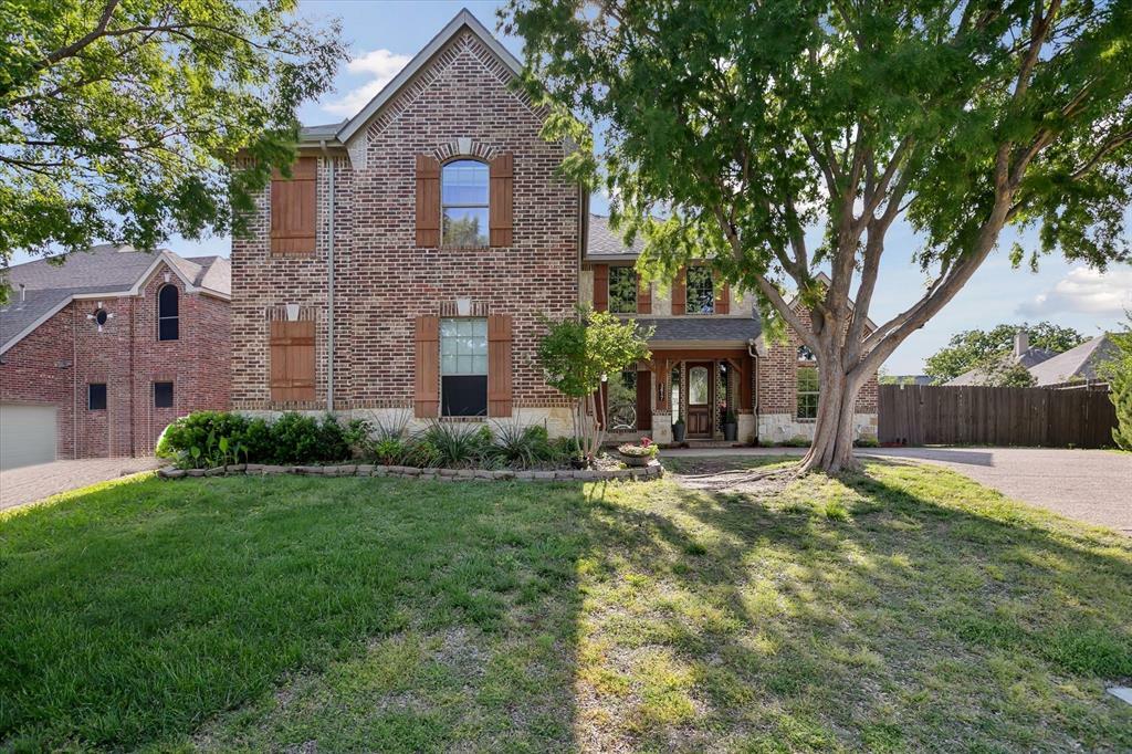 Property Photo: 3417 Bear Creek Drive TX 76054