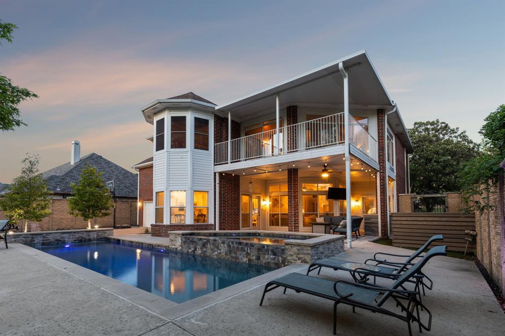 Property Photo: 711 Sunset Hill Drive TX 75087