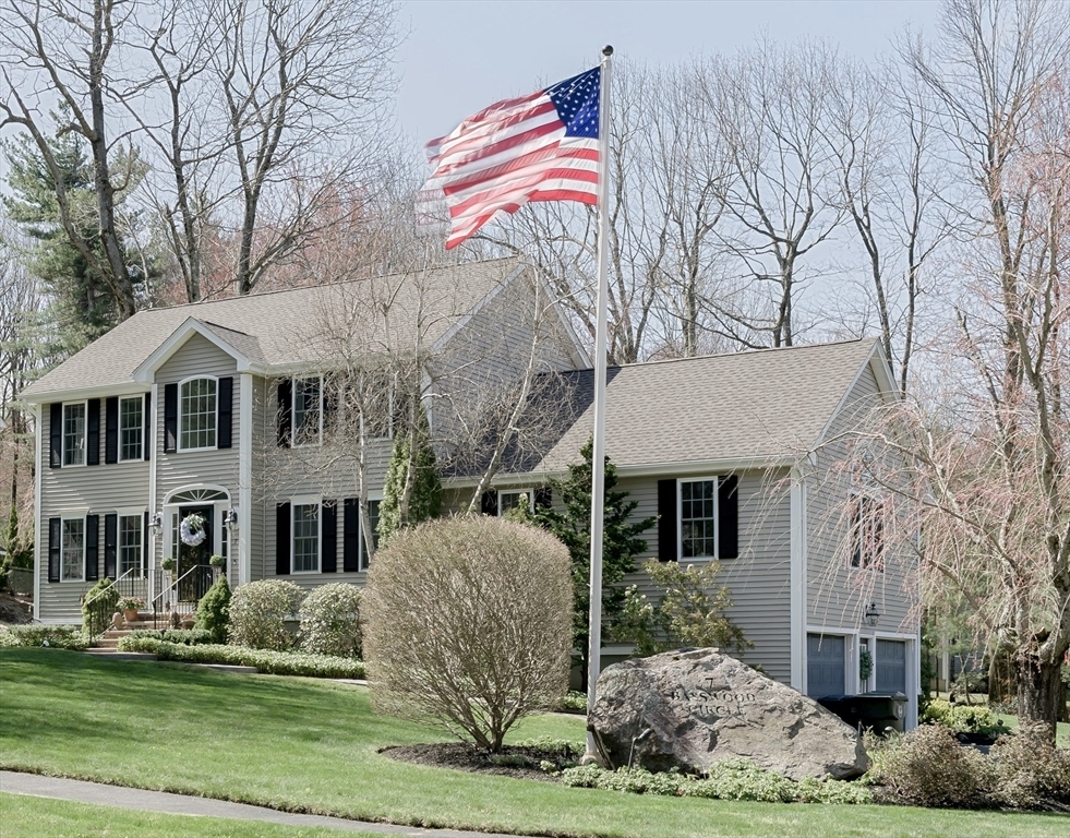 Property Photo: 7 Basswood Circle MA 01520
