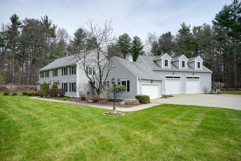 Property Photo:  391 Concord Rd  MA 01752 