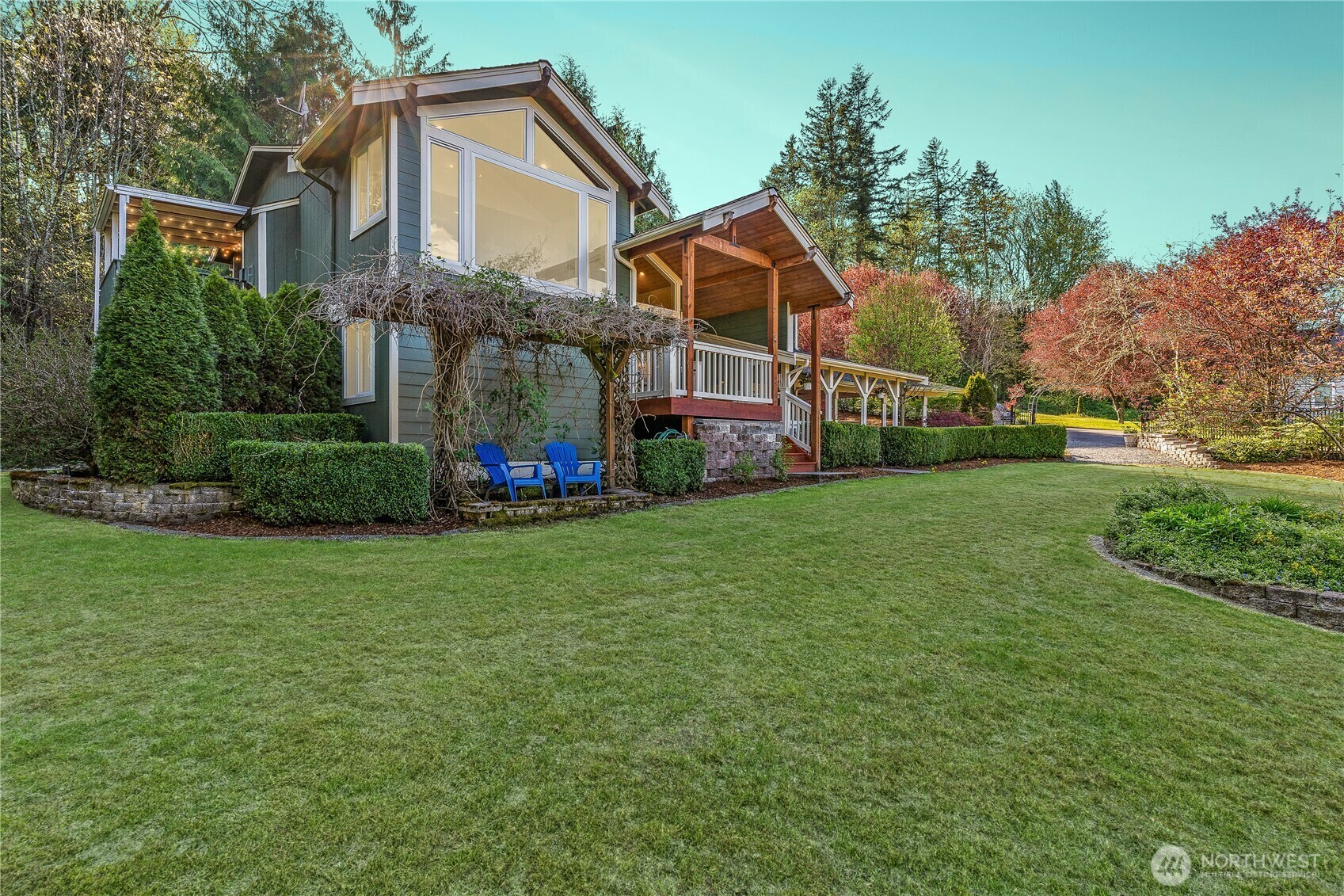 Property Photo: 23415 SE 160th Place WA 98027