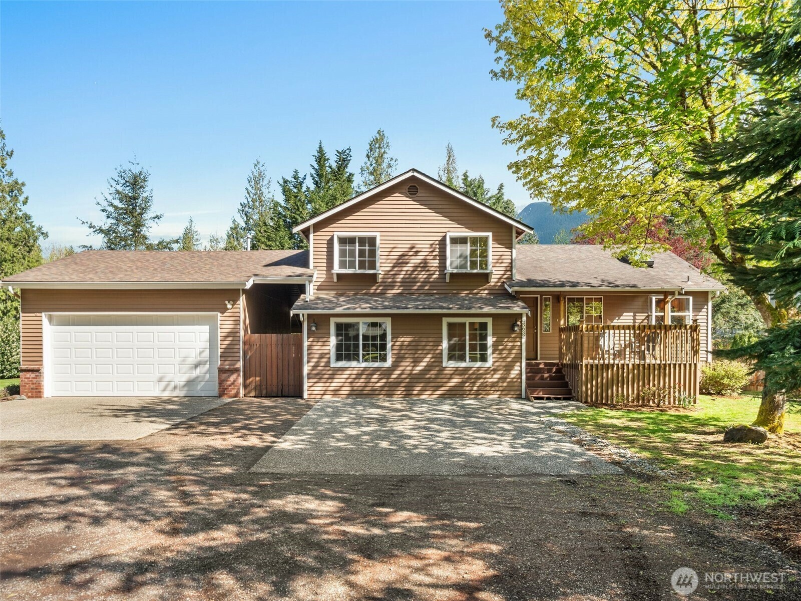 Property Photo: 43632 SE 143rd Place WA 98045