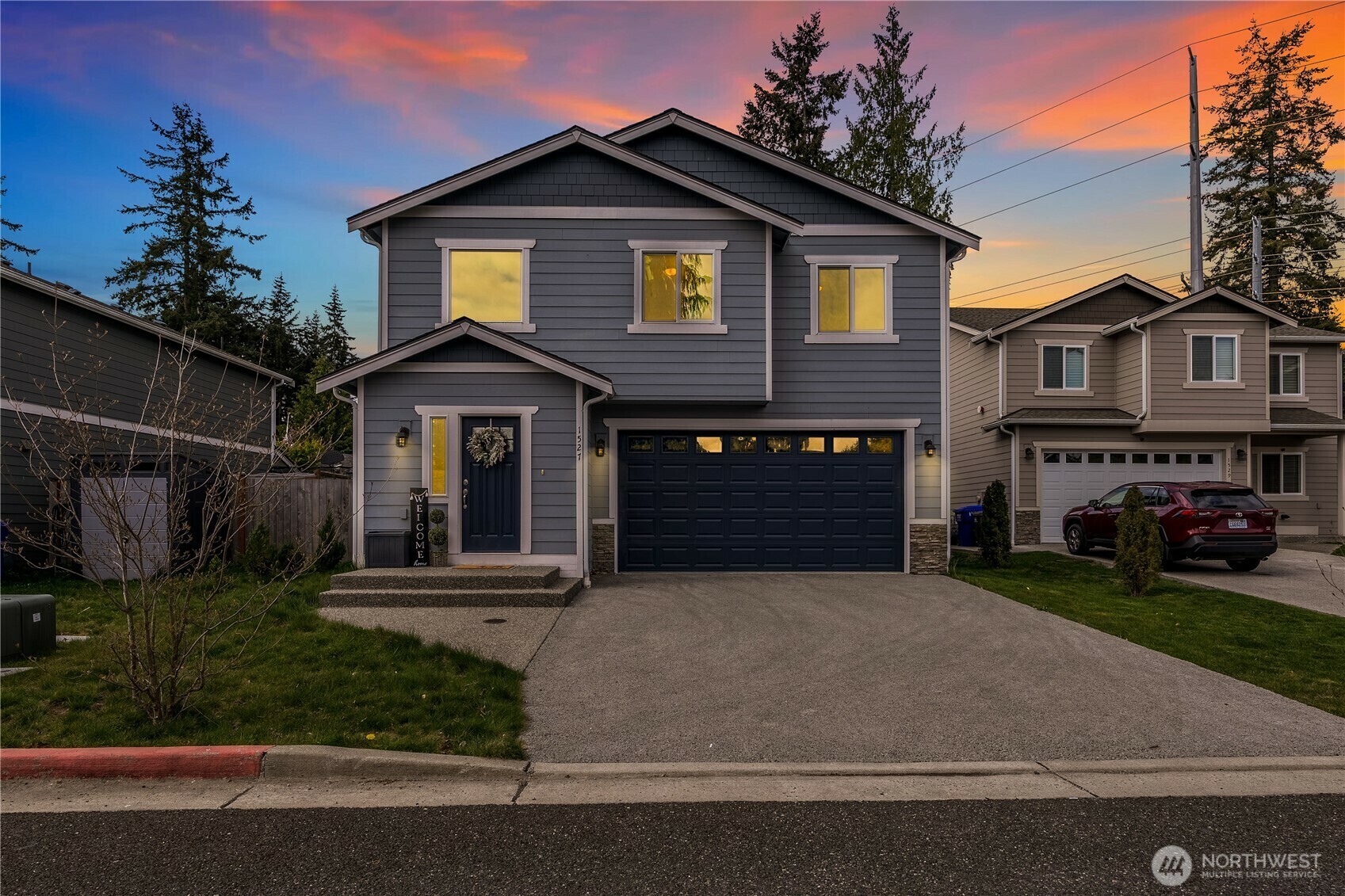 Property Photo: 1527 Florida Drive WA 98203