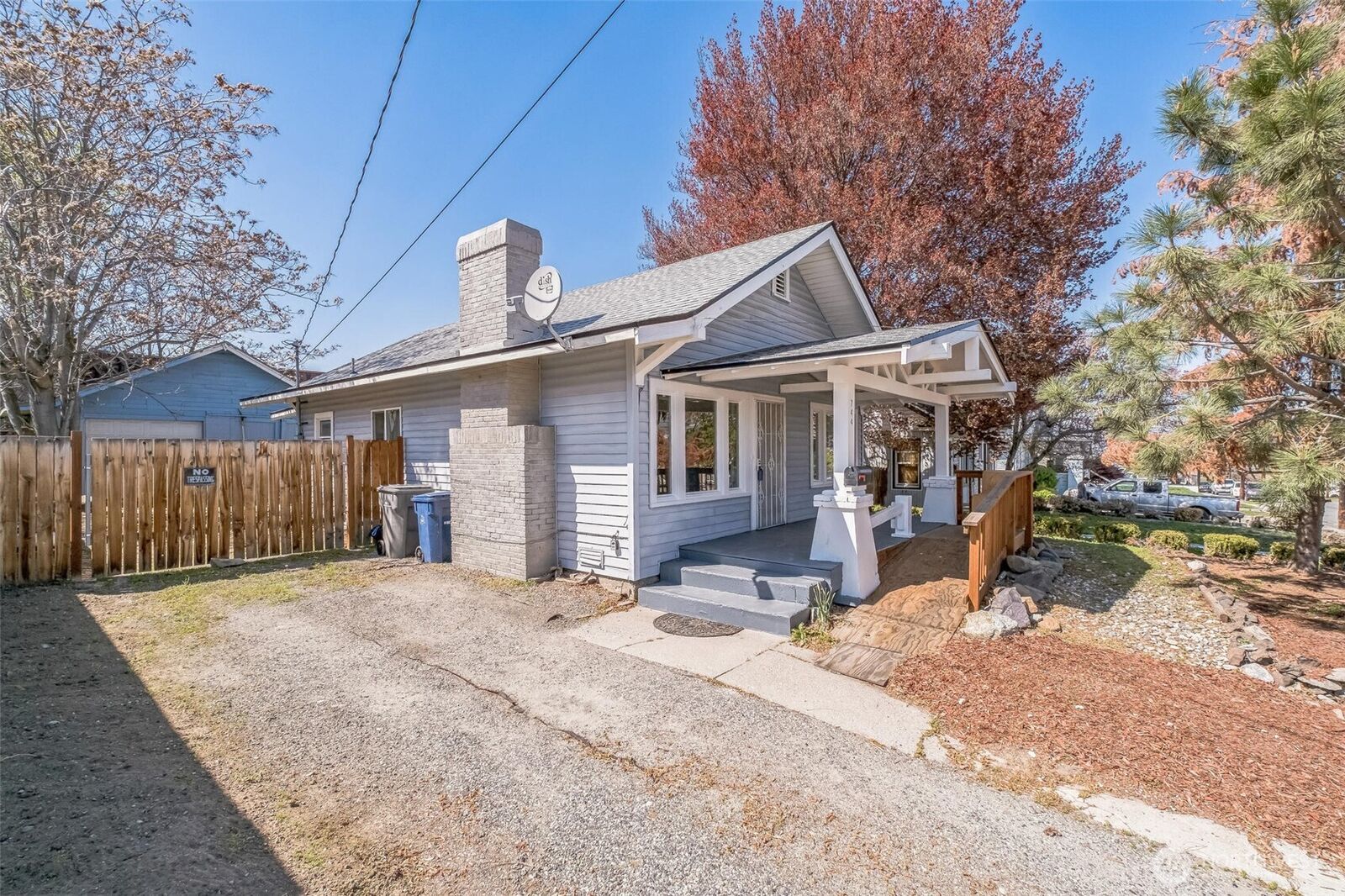Property Photo: 744 Cascade Street WA 98801