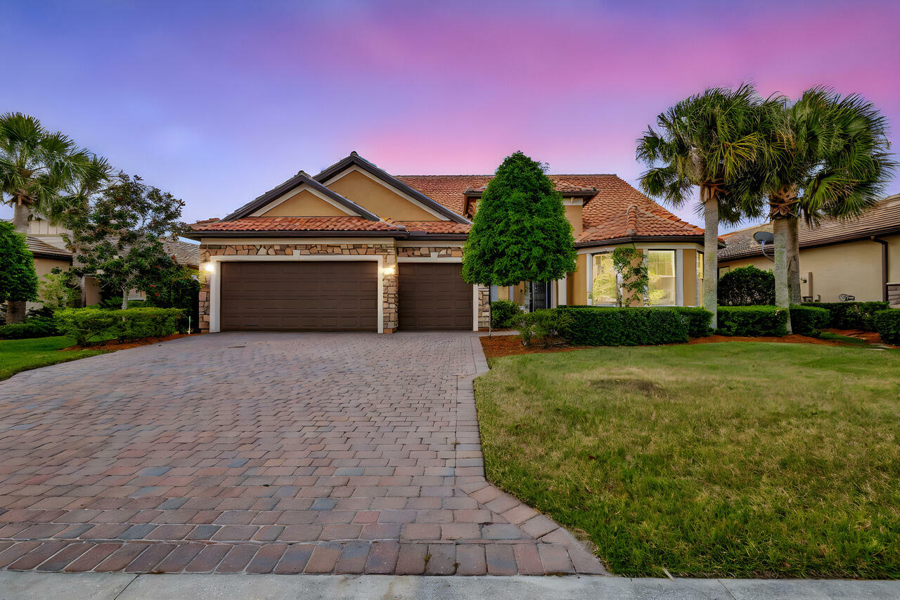 420 SE Bancroft Court  Port Saint Lucie FL 34984 photo