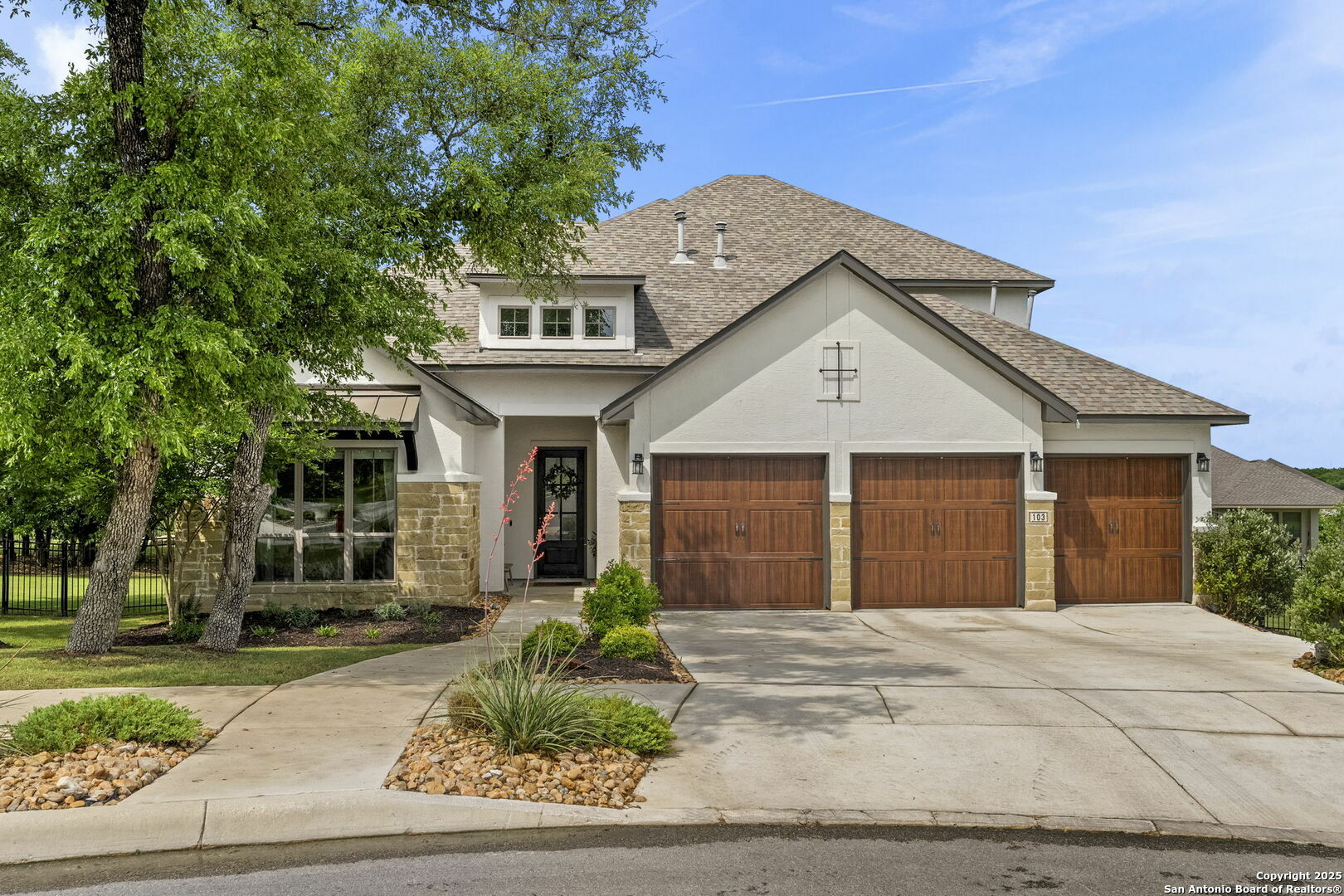 Property Photo: 103 Contigo TX 78006
