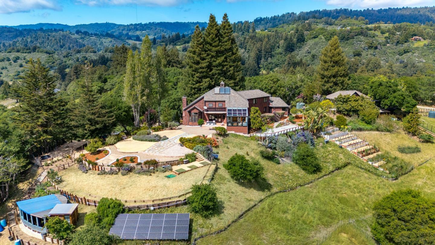 341 Hawk Ridge Lane  Watsonville CA 95076 photo