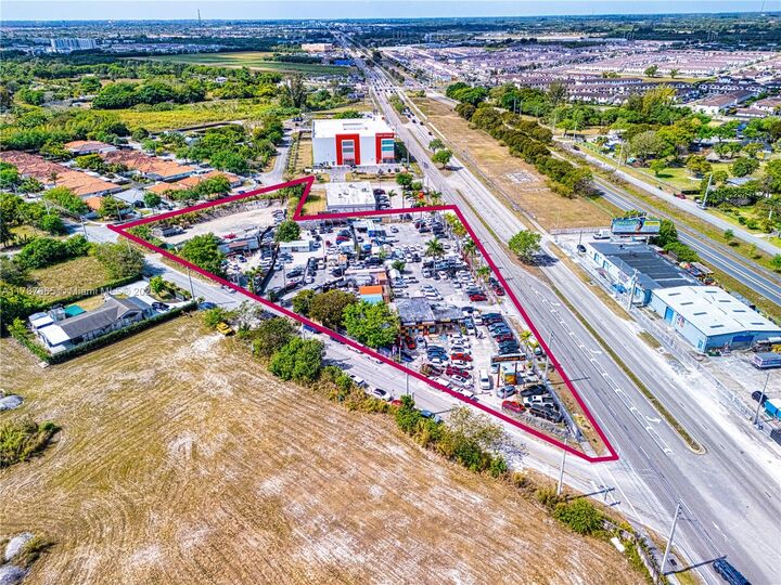 Property Photo:  22825 S Dixie Hwy  FL 33170 