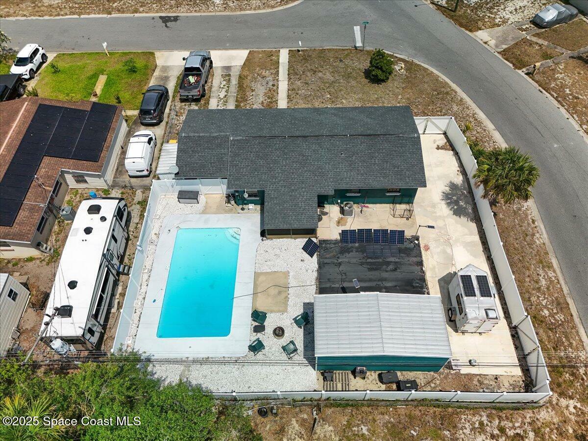 Property Photo: 3805 Avalon Street FL 32796