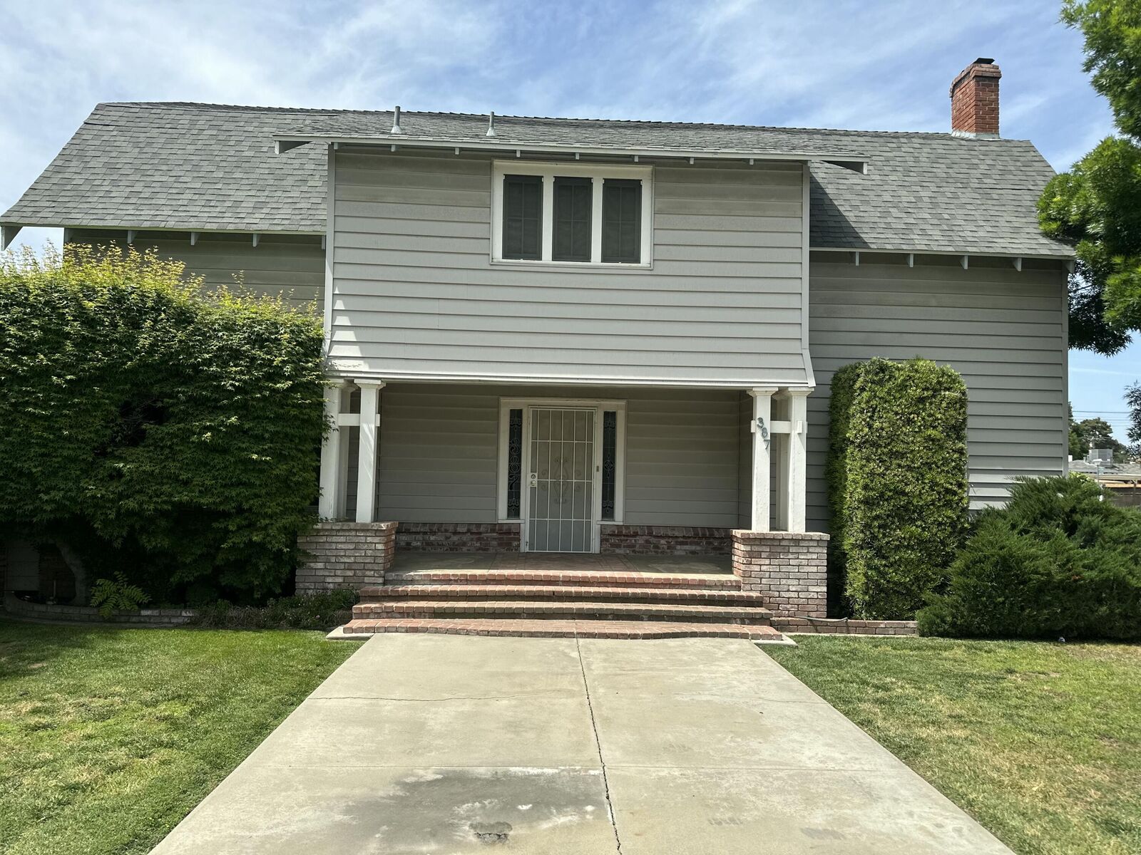 Property Photo: 387 N Lindley Drive CA 93257