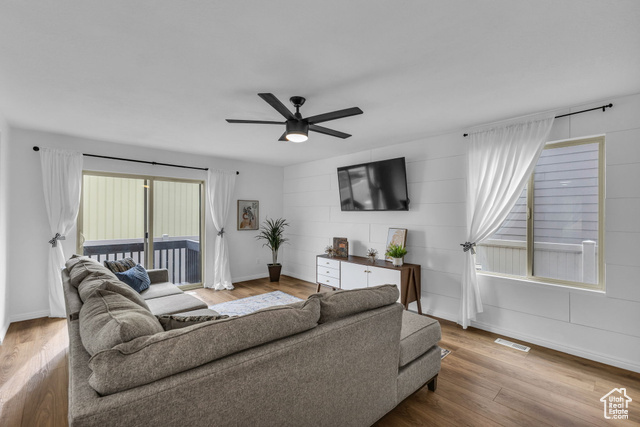 Property Photo: 2526 S Andover St UT 84401