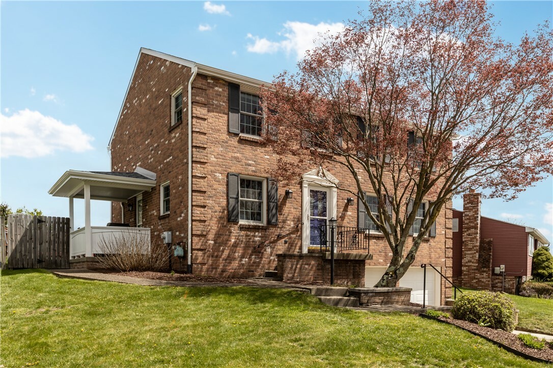 104 Textor Drive  N Versailles PA 15137 photo