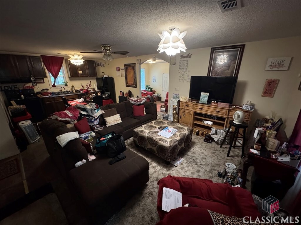 Property Photo: 115 Sarsen Circle GA 30622