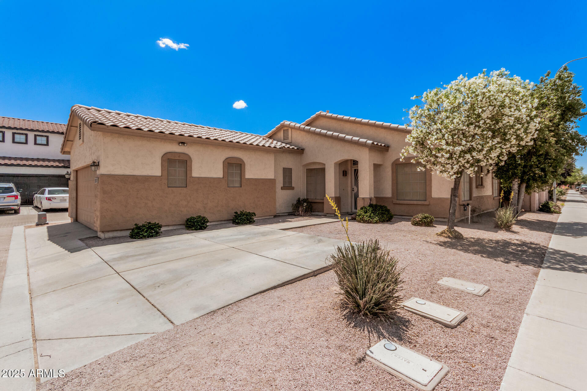 2635 E Riviera Drive  Chandler AZ 85249 photo