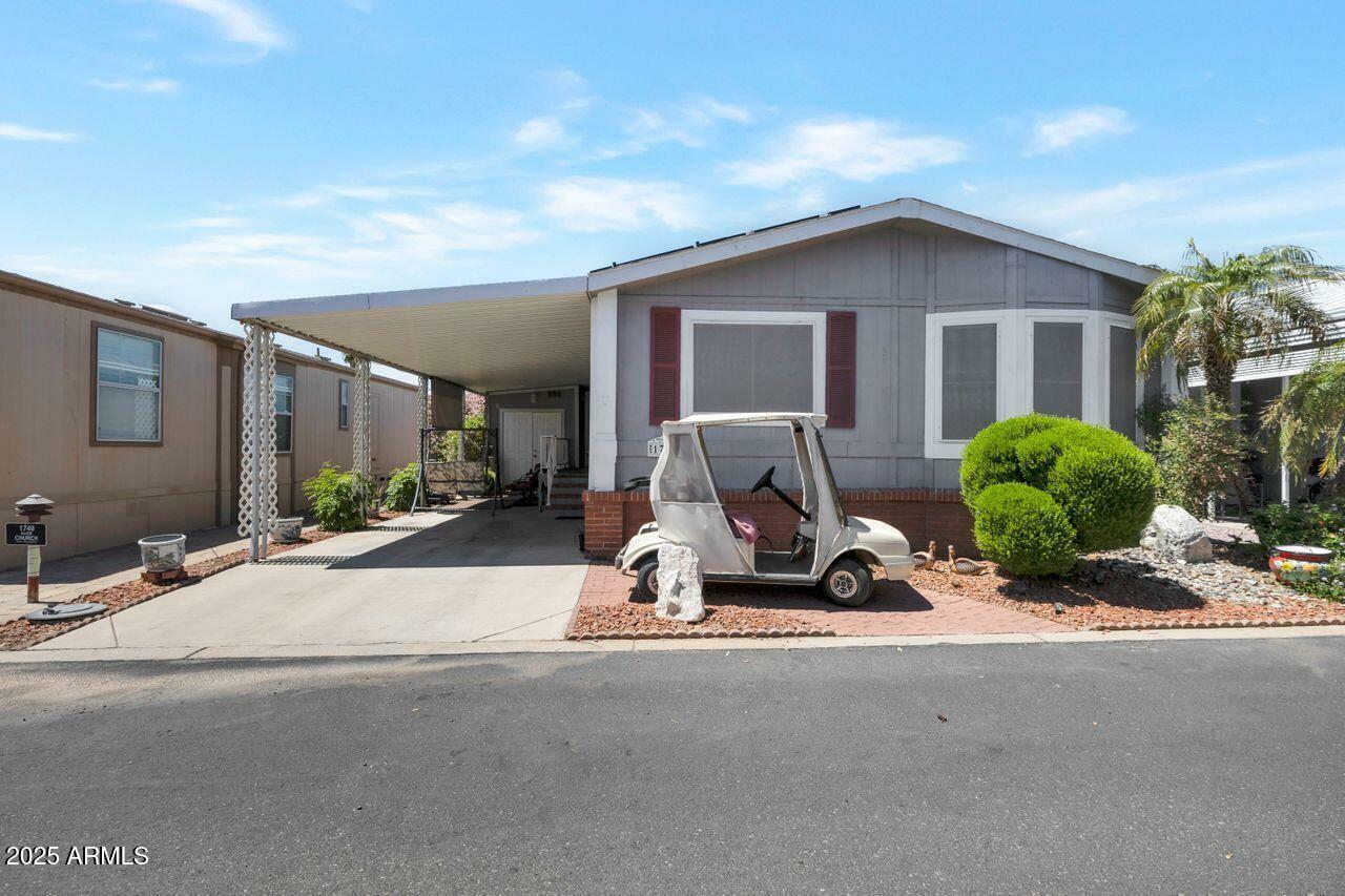Property Photo: 17200 W Bell Road 1748 AZ 85374