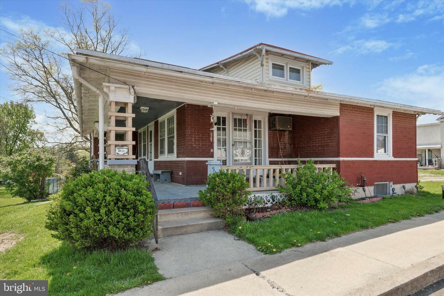 Property Photo: 519 Elm Street PA 19464