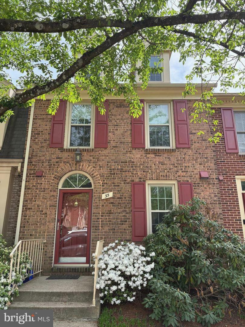 Property Photo: 35 Grove Ridge Court 80 MD 20852