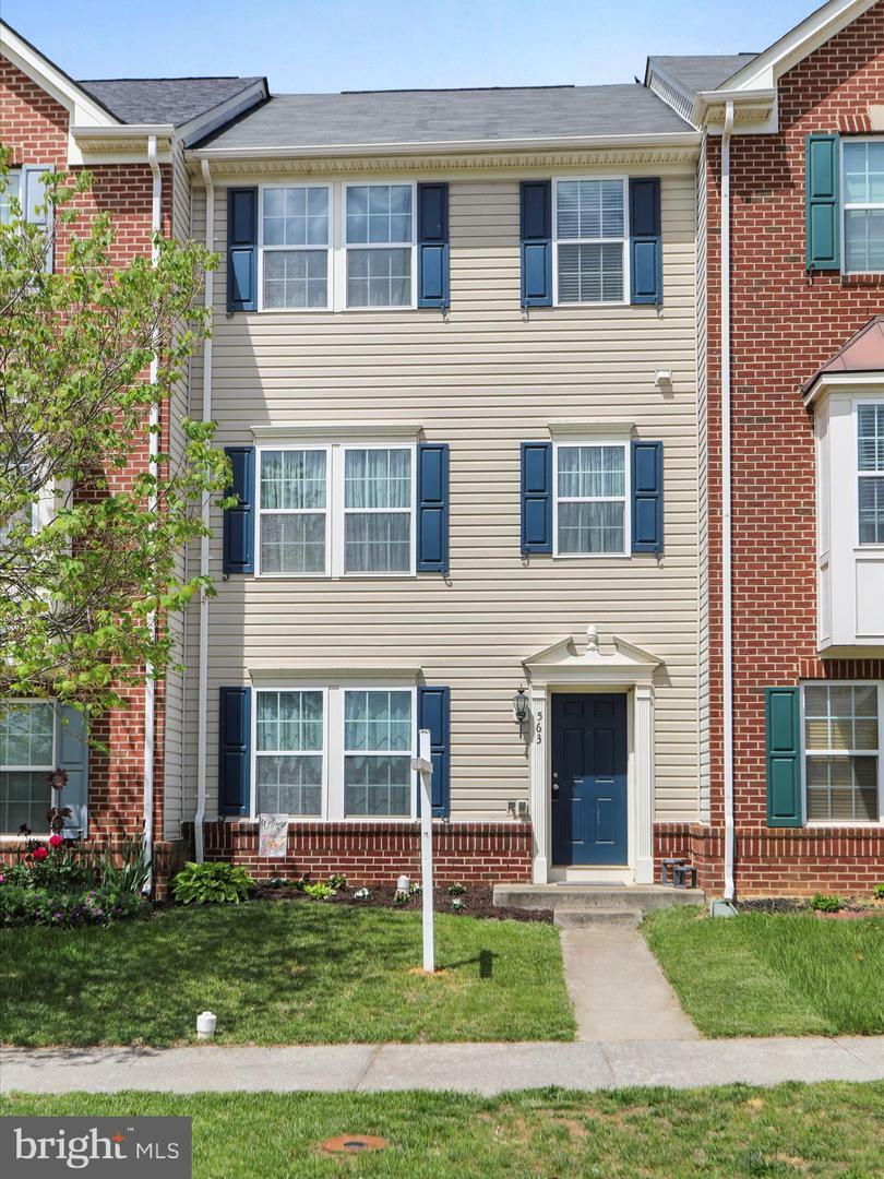 Property Photo: 563 Lord Fairfax Street WV 25414