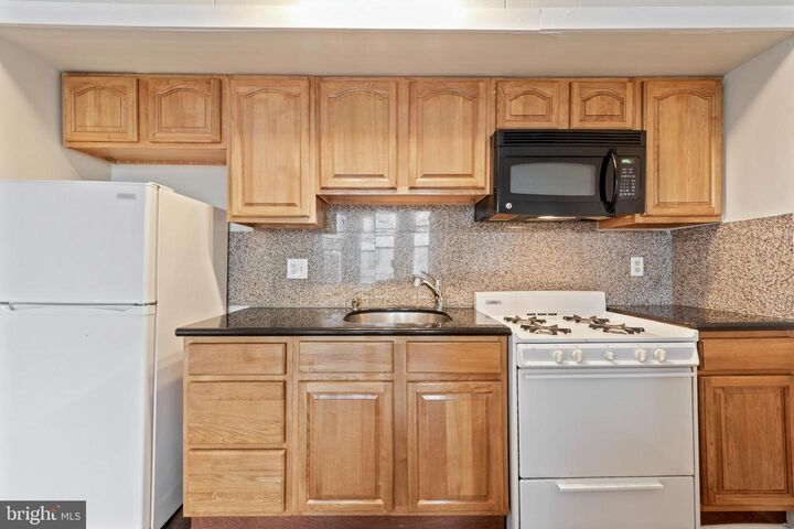 Property Photo: 3547 N 21st Street PA 19140