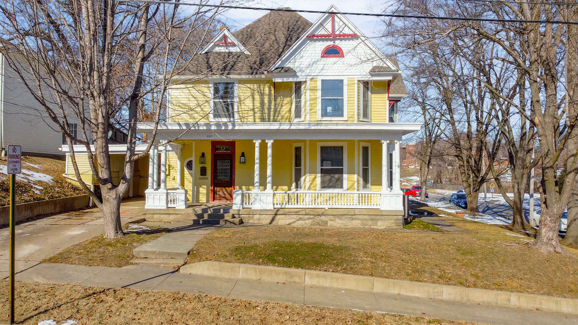 Property Photo: 627 Locust St MO 65233