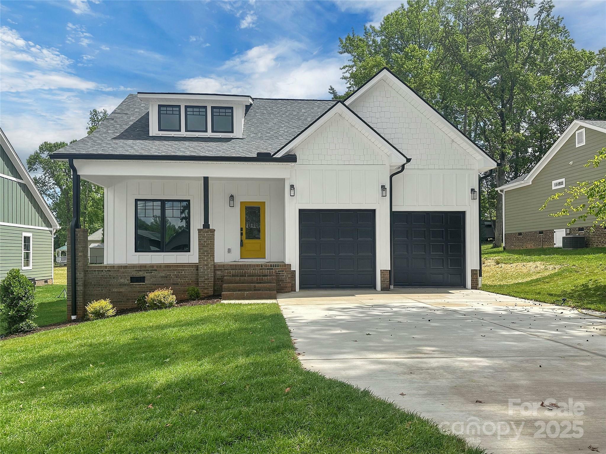 Property Photo: 420 Fulton Drive NC 28086