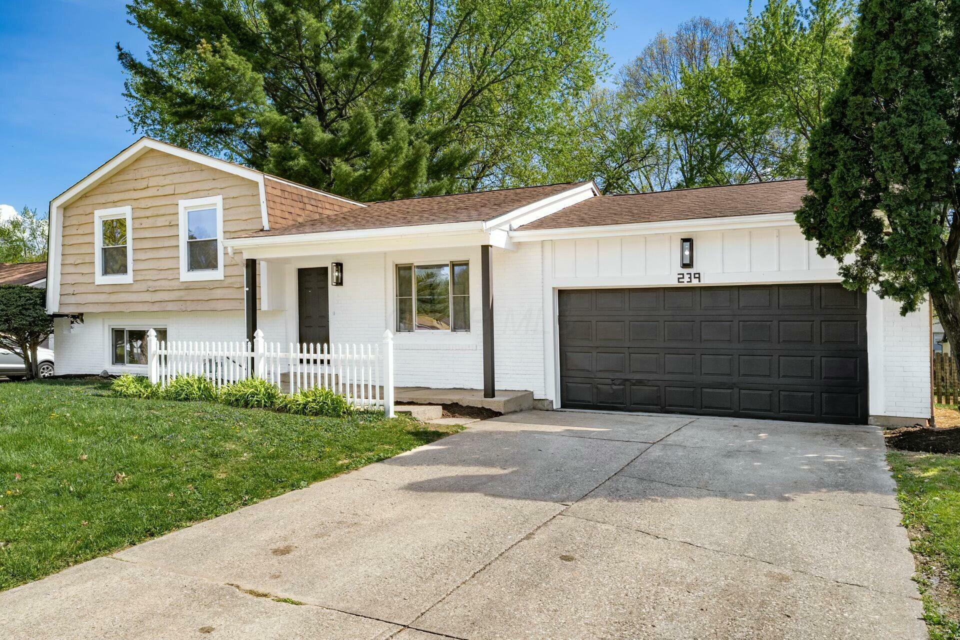 Property Photo:  239 Chapelfield Road  OH 43230 