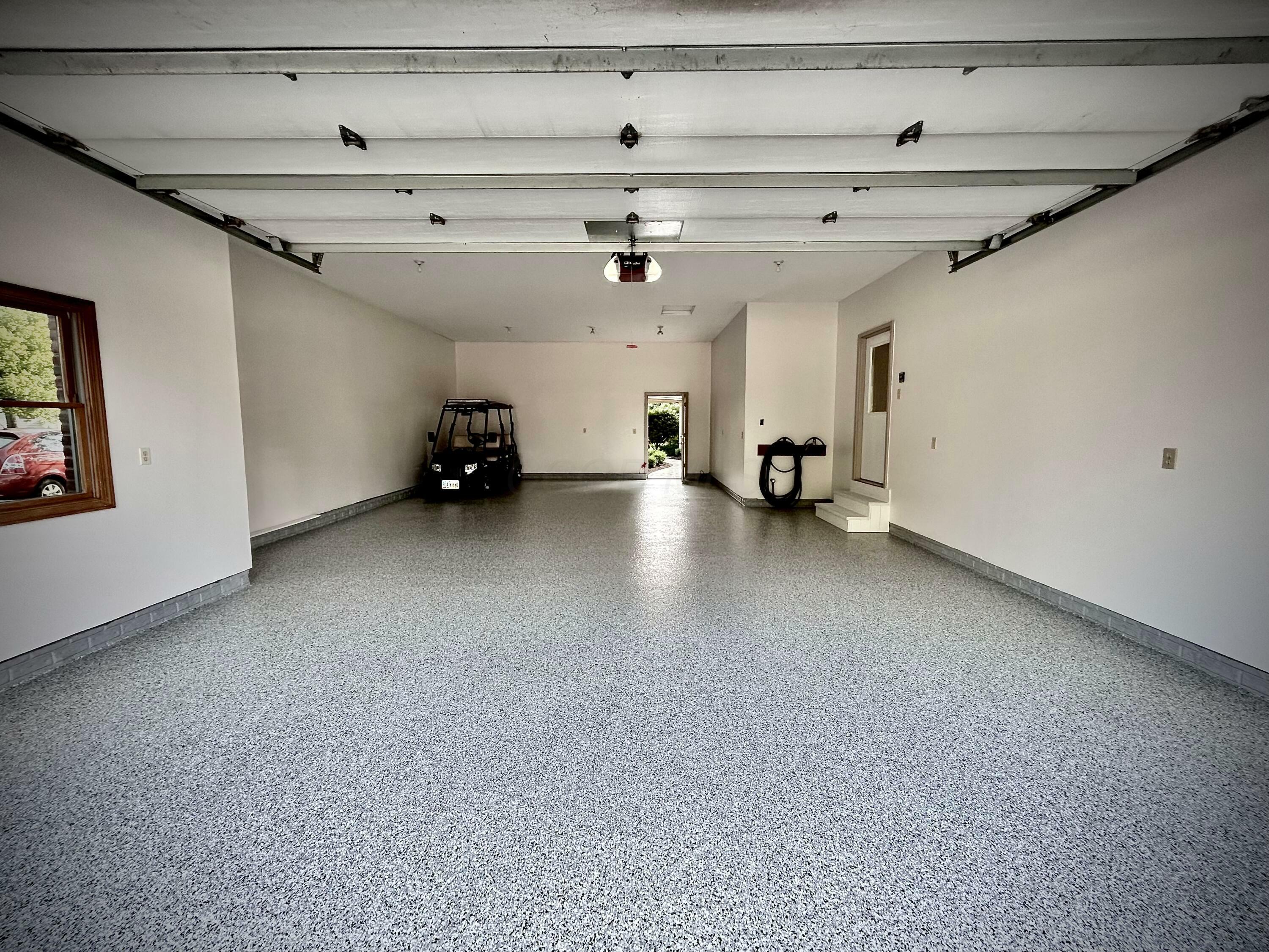 Property Photo: 2467 Marthas Wood OH 43123