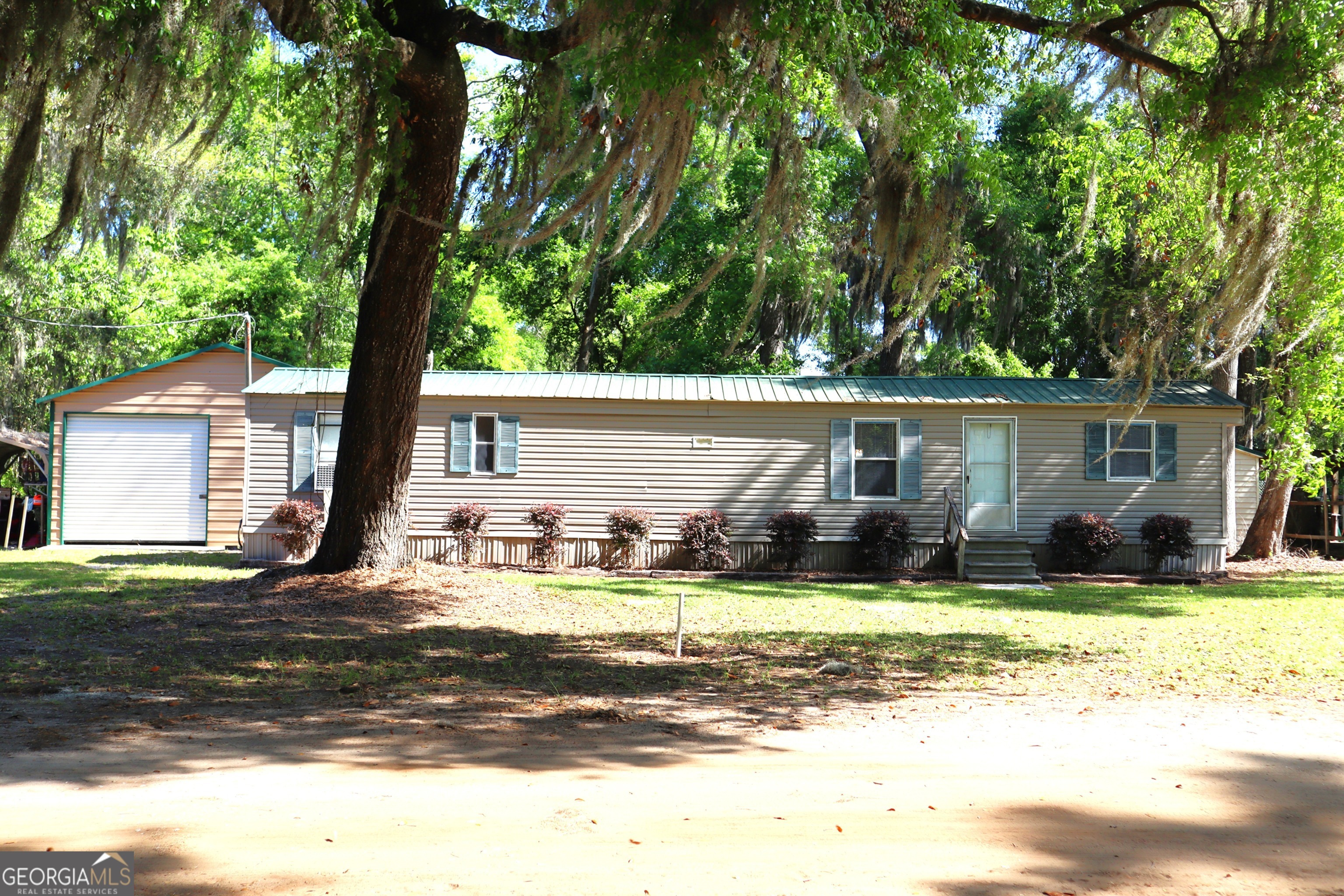 Property Photo: 106 Faye Drive GA 31320